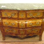 381 8523 CHEST OF DRAWERS